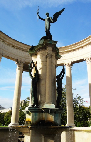 war memorial